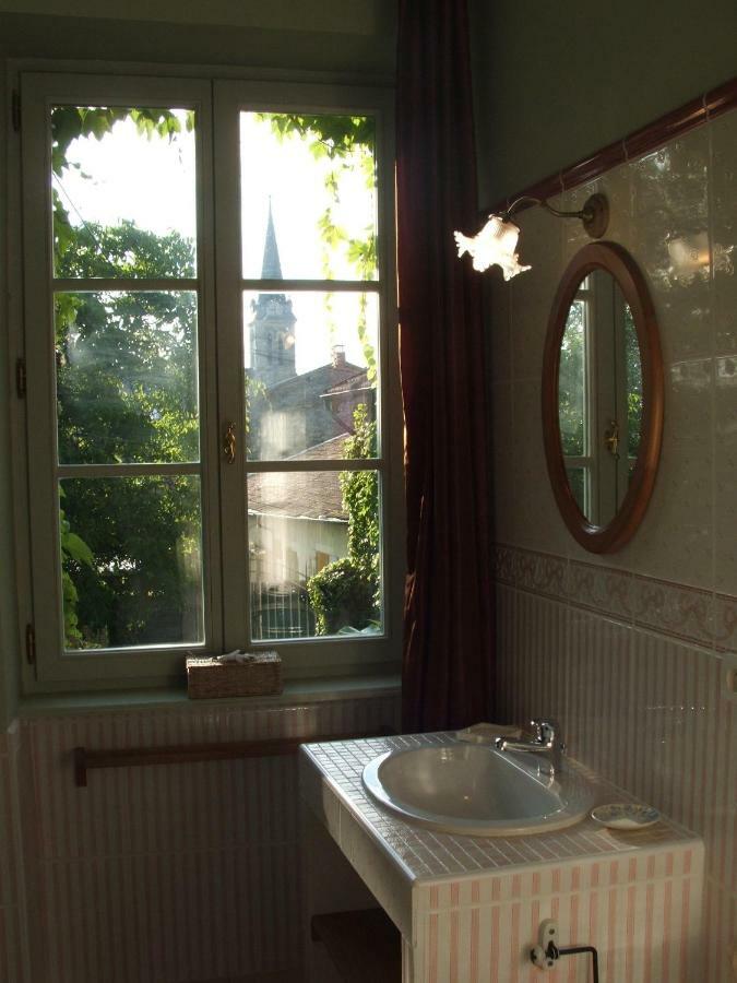 Отель Le Domaine De Pomone Woinville Экстерьер фото